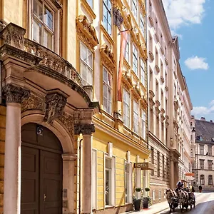 Hotel Pertschy Palais