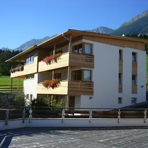 https://appartement-karlhof.ischgl-hotels.net