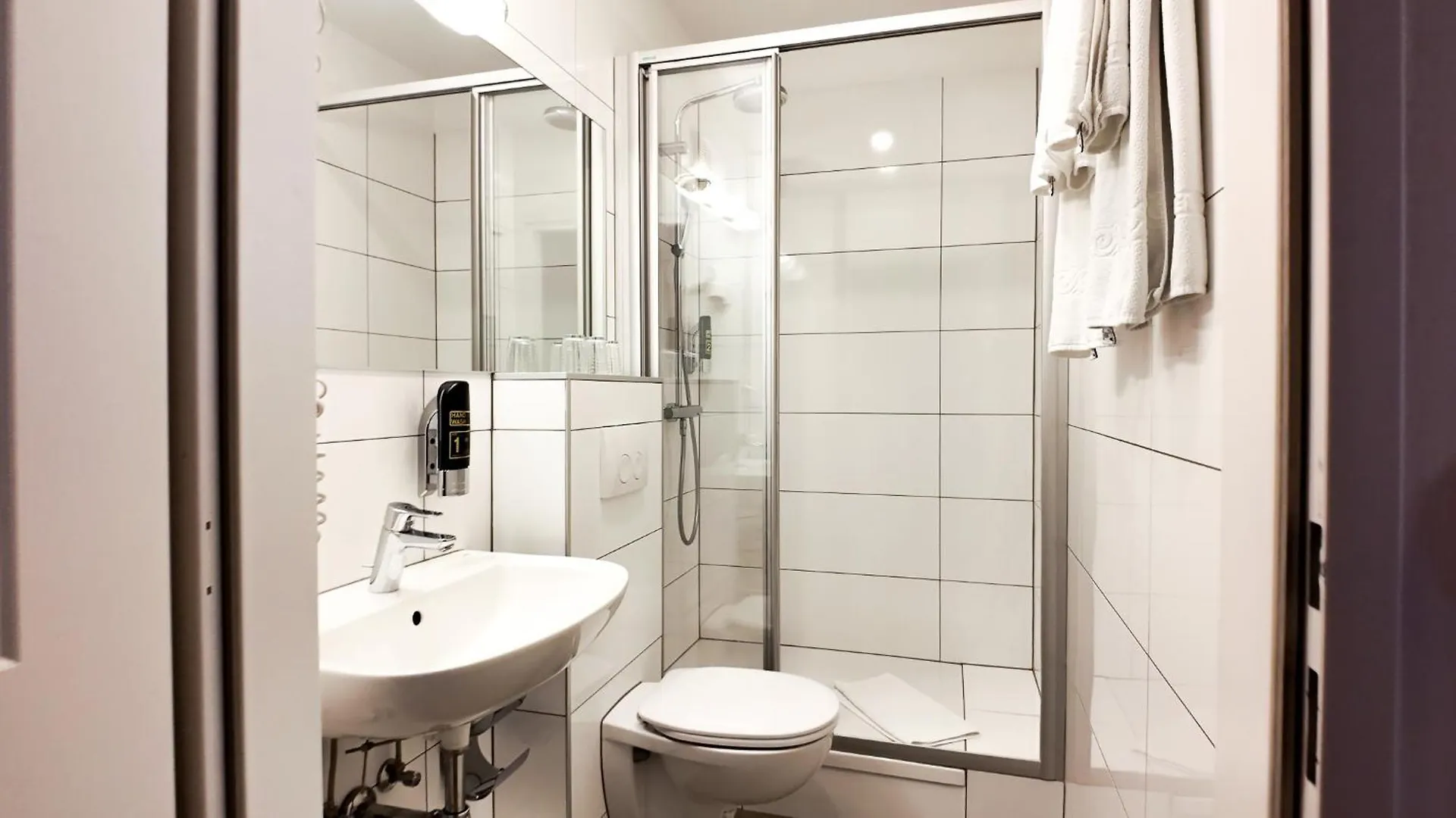 Hpa Hotel Andreas Vienna 3*,