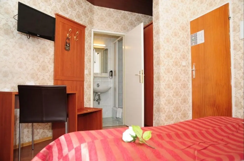 Hpa Hotel Andreas Vienna 3*,  Austria